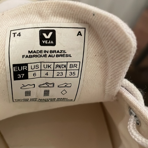 VEJA Esplar Canvas Sneakers | Fluorescent pink US6 - Picture 3 of 8